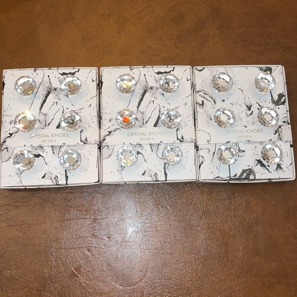 Isaac Jacobs crystal knobs set of 18 - Picture 3 of 10